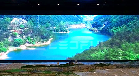 Normal switch of full-color LED display